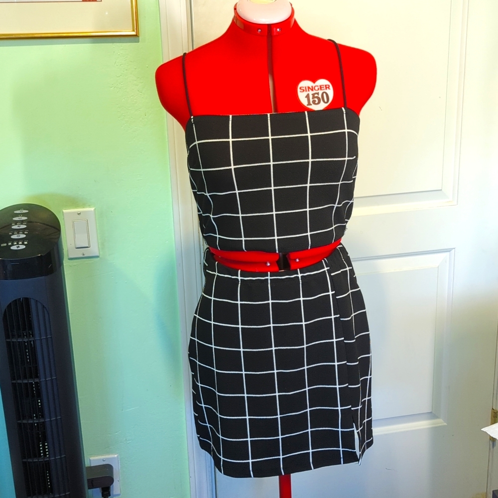 Shein Black & White Crop Top & Skirt Set